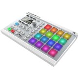 Native Instruments Maschine Mikro MK2 Groove Production Studio, White