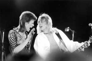 beside-bowie-the-mick-ronson-story