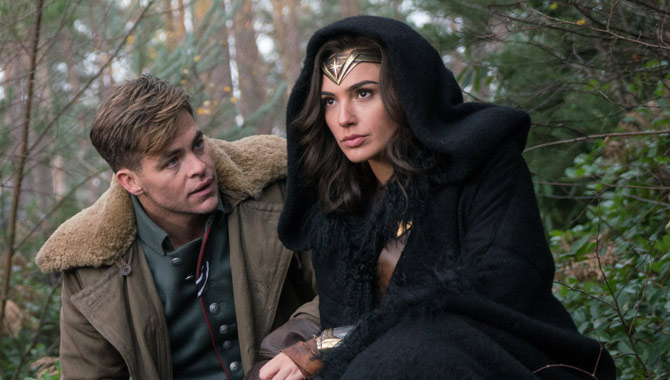 Chris Pine and Gal Gadot in 'Wonder Woman'