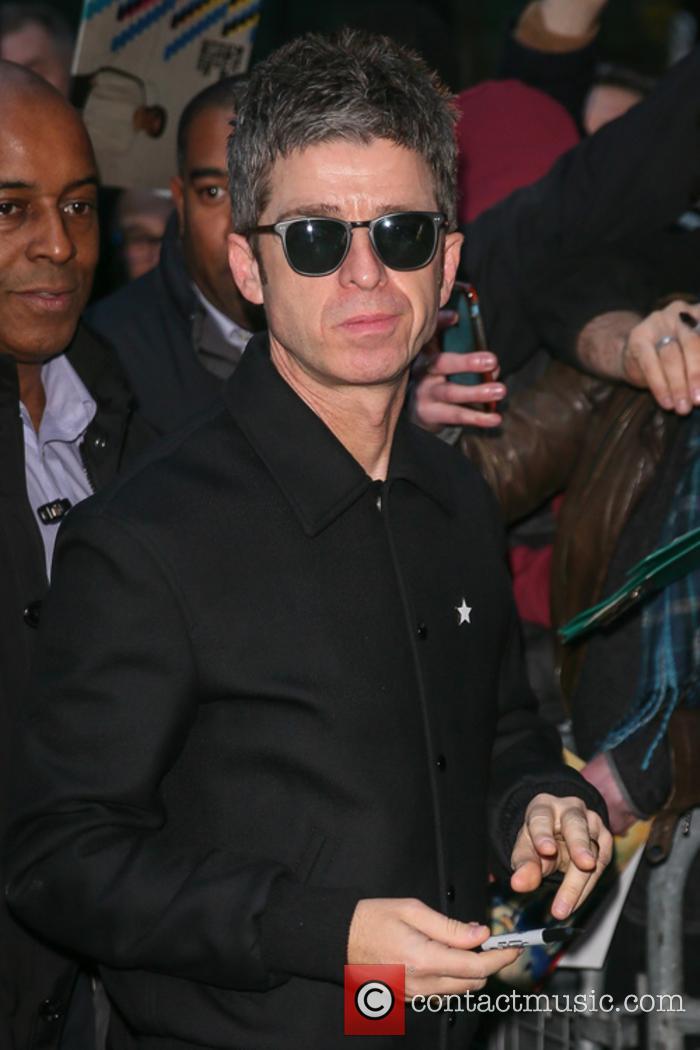 Noel Gallagher leaves BBC Radio studios