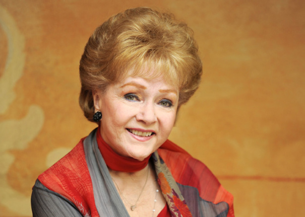 Hollywood Mourns Debbie Reynolds: “Legend”, “Icon”, 