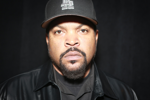 Ice Cube Signs With WME 