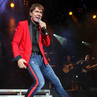 Sir Cliff Richard awarded 'more than 1m damages' 