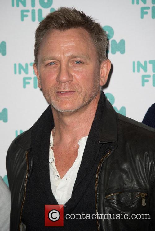 Daniel Craig Will Reportedly Return For James Bond 25 