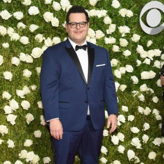 Josh Gad's kids don't care about his job 