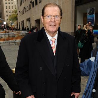 Roger Moore 'retained his stoicism and wit until the 